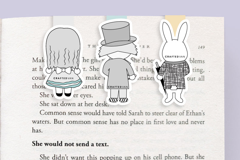 Alice In Wonderland Mini Magnetic Bookmarks 3-pack - CVM1311ALIC