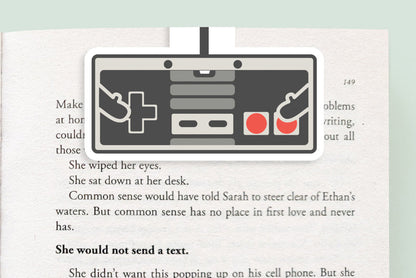 Game Controller Jumbo Magnetic Bookmark - CVJ1122CONT