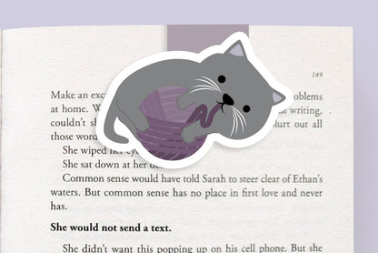Knit Cat Jumbo Magnetic Bookmark - CVJ1187KNIT
