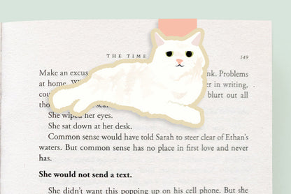 White Cat Lying Down Jumbo Magnetic Bookmark - CVJ1189WHLY